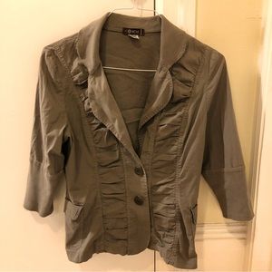 XCVI Lightweight Women’s Jacket with 3/4 Length Sleeves and Rutching Details